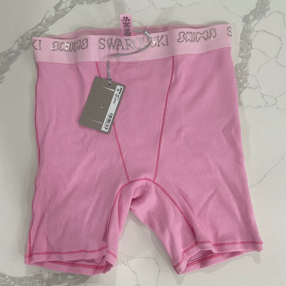 SWAROVSKI X SKIMS Cotton Rib Boxers in Bubblegum
